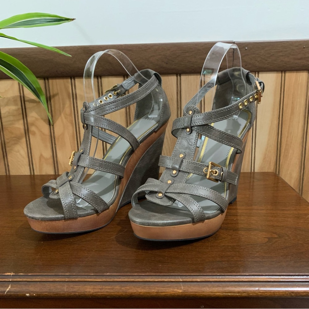Elle Gray Leather Gladiator Platform Wedge Gold Hardware High Heels (10)